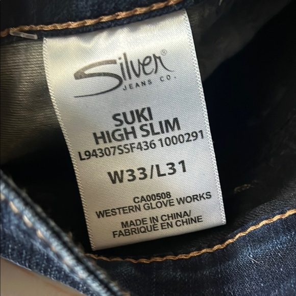 Silver Jeans RARE Suki High Slim Denim Size 33 Leather Detailing NWOT - Picture 2 of 16